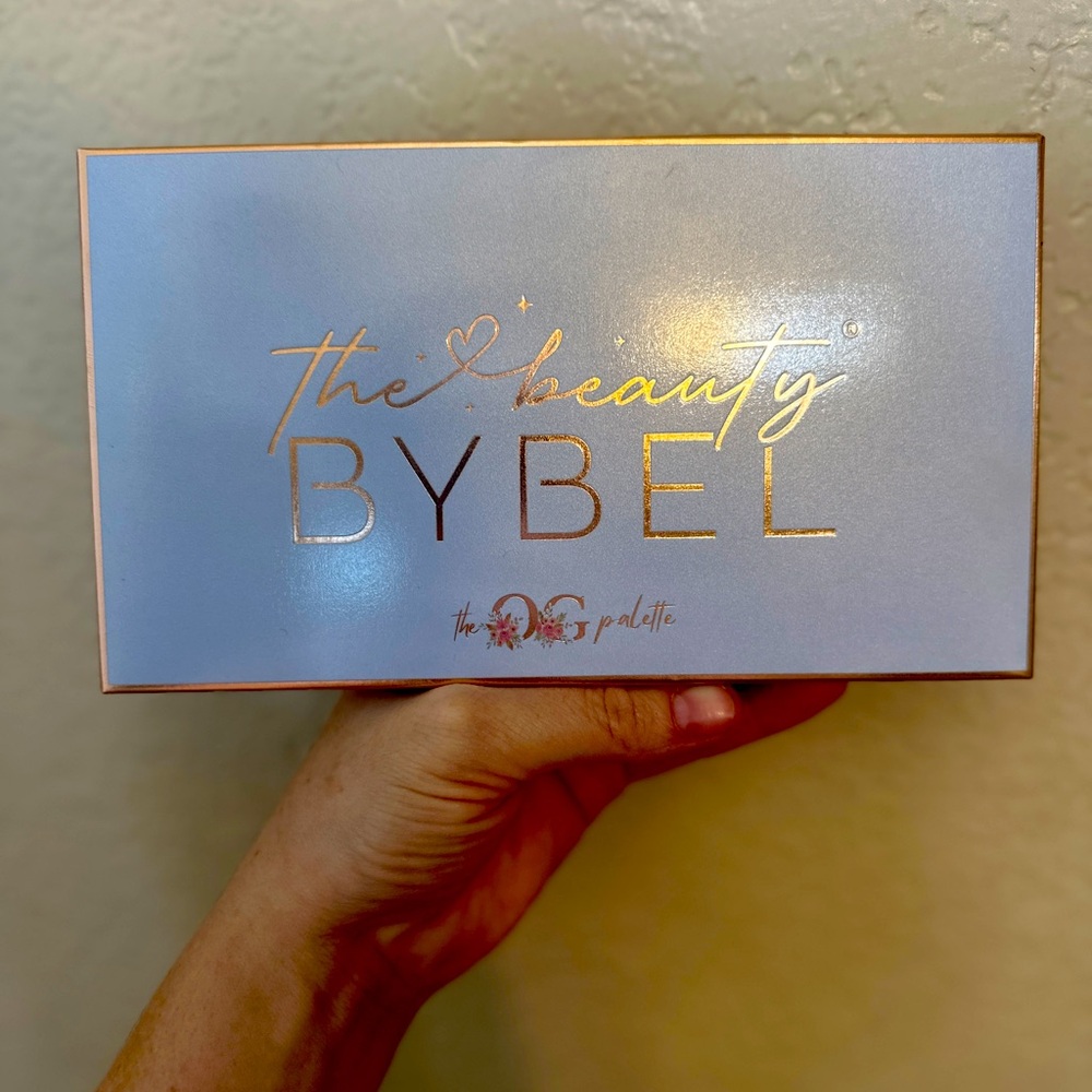 BH Cosmetics The Beauty Bybel Palette